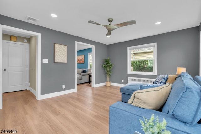 478 Whitewood Rd, Union Twp., NJ 07083