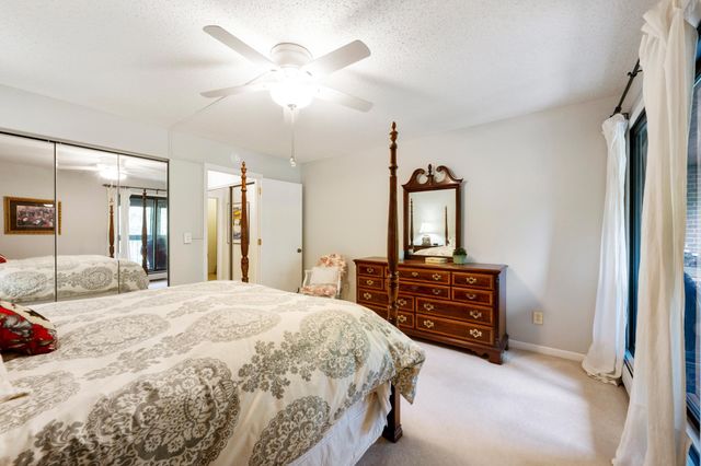 1800 Riverwood Drive 301, Burnsville, MN 55337