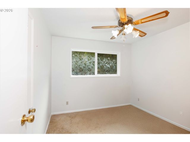 17935 Se PINE St, Portland, OR 97233