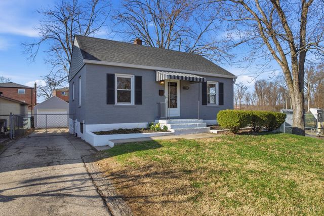 3319 McGrew Street, Sharonville, OH 45241