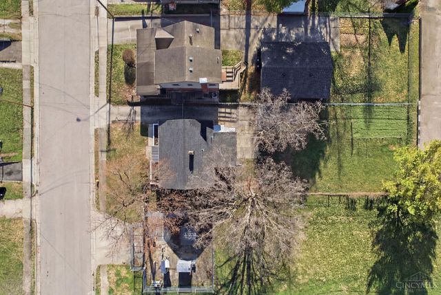 3319 McGrew Street, Sharonville, OH 45241