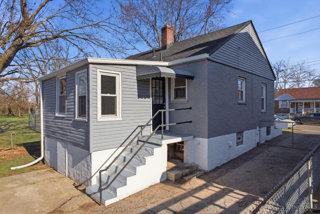 3319 McGrew Street, Sharonville, OH 45241