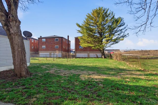 3319 McGrew Street, Sharonville, OH 45241