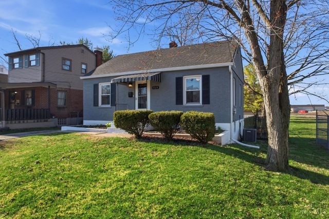 3319 McGrew Street, Sharonville, OH 45241