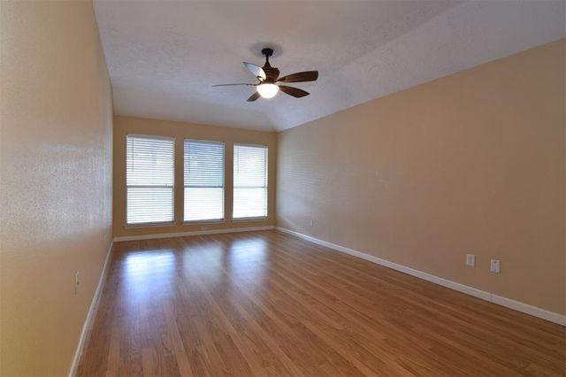 8507 Grove Park Drive, Houston, TX 77095