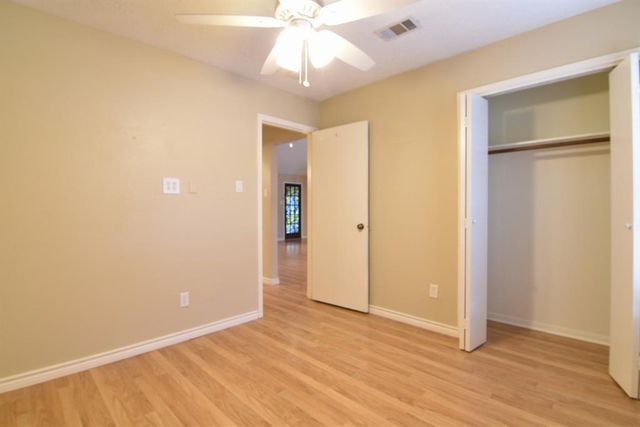 8507 Grove Park Drive, Houston, TX 77095