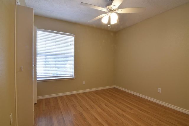 8507 Grove Park Drive, Houston, TX 77095