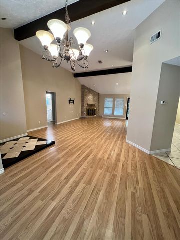 8507 Grove Park Drive, Houston, TX 77095
