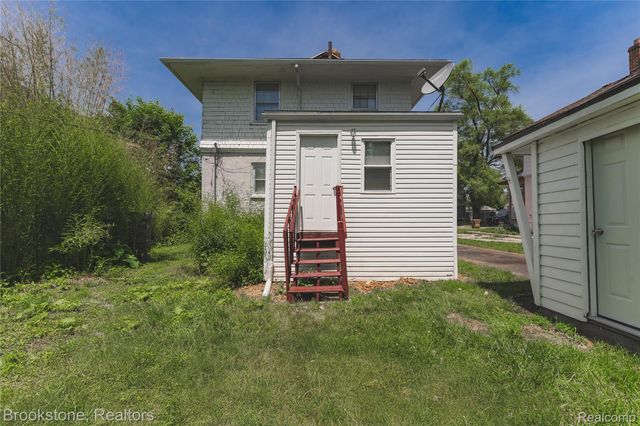 356 Nelson Street, Pontiac, MI 48342