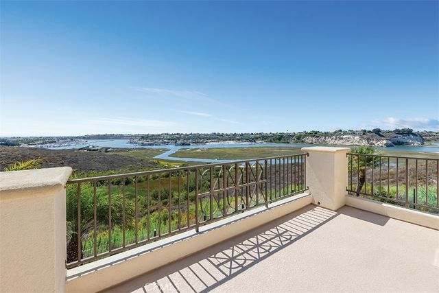 901 Spring Tide Drive, Newport Beach, CA 92660