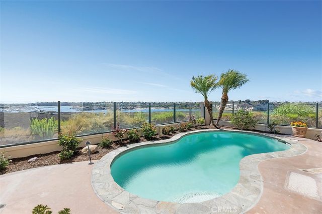 901 Spring Tide Drive, Newport Beach, CA 92660