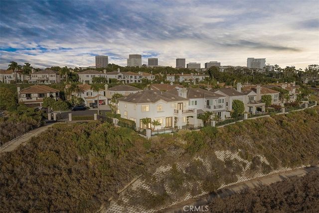 901 Spring Tide Drive, Newport Beach, CA 92660