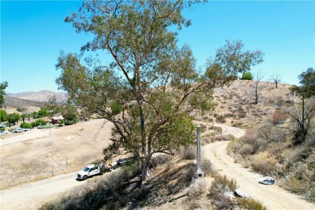 1 Palm, Lake Elsinore, CA 92530