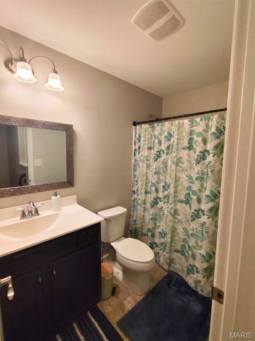 428 Copperfield Court, St Charles, MO 63301