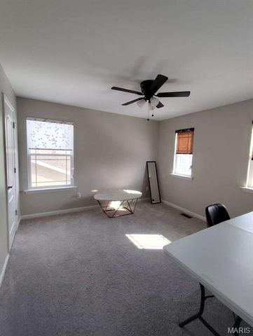 428 Copperfield Court, St Charles, MO 63301