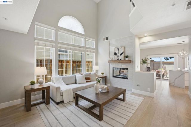 8511 Mahogany Pl, Newark, CA 94560