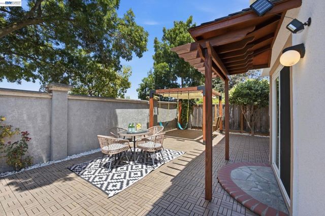 8511 Mahogany Pl, Newark, CA 94560