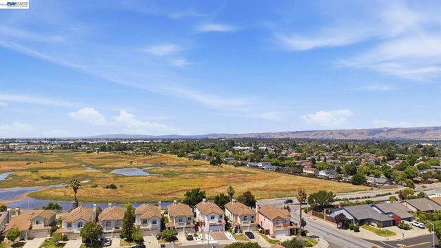 8511 Mahogany Pl, Newark, CA 94560