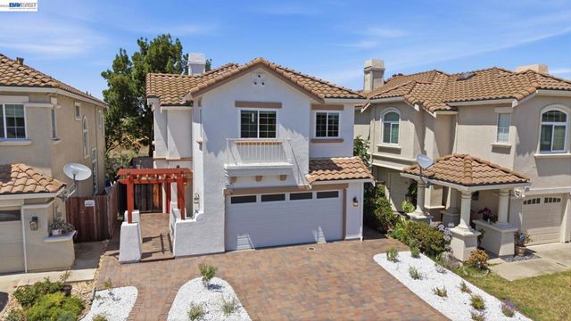 8511 Mahogany Pl, Newark, CA 94560
