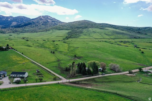 6746 N CAPITOL RD, Preston, ID 83263