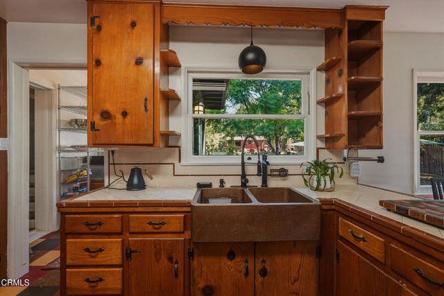 467 E Sacramento Street, Altadena, CA 91001