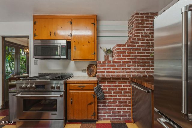 467 E Sacramento Street, Altadena, CA 91001