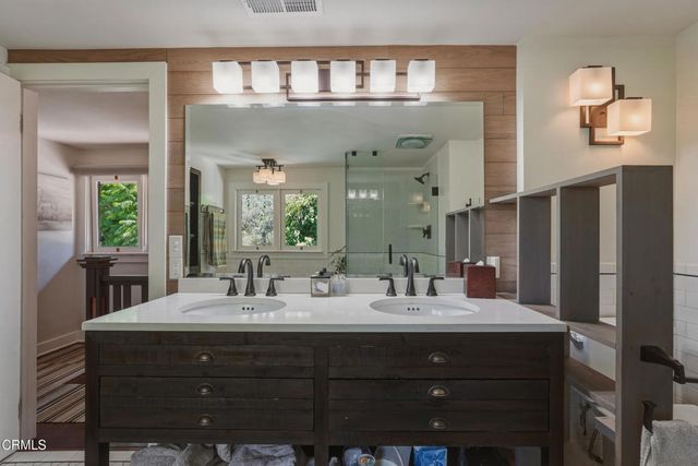 467 E Sacramento Street, Altadena, CA 91001