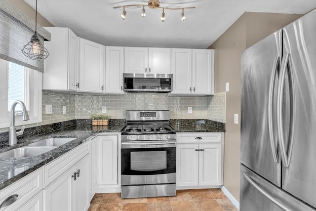 120 Hobson Avenue, East Providence, RI 02914