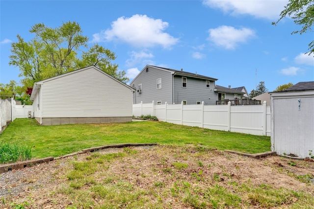 120 Hobson Avenue, East Providence, RI 02914