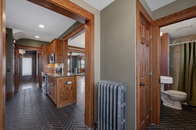 1036 Magnolia Avenue E, Saint Paul, MN 55106