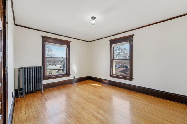 1036 Magnolia Avenue E, Saint Paul, MN 55106