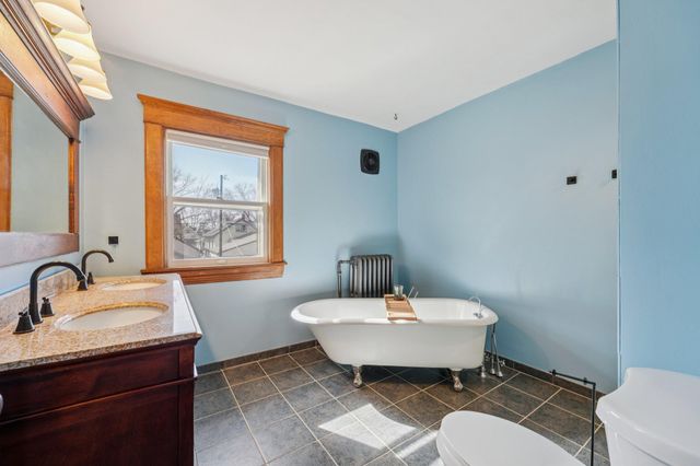 1036 Magnolia Avenue E, Saint Paul, MN 55106