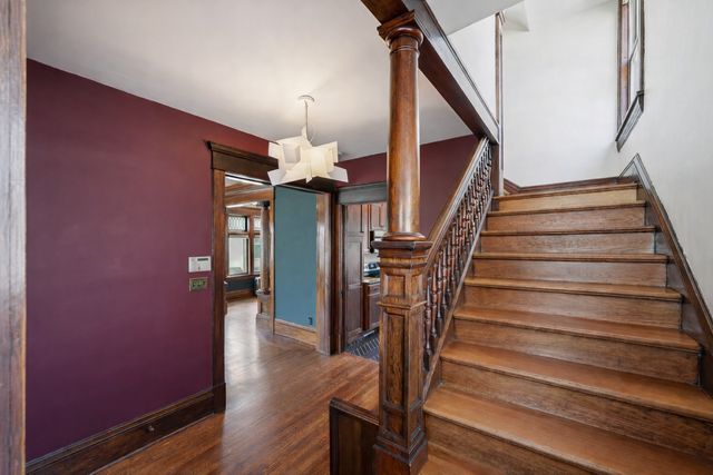 1036 Magnolia Avenue E, Saint Paul, MN 55106