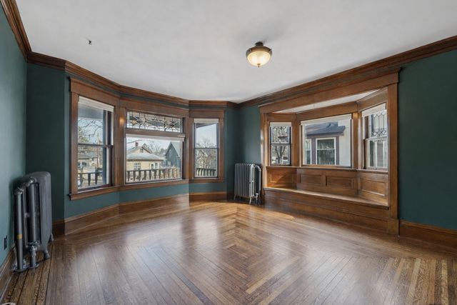 1036 Magnolia Avenue E, Saint Paul, MN 55106