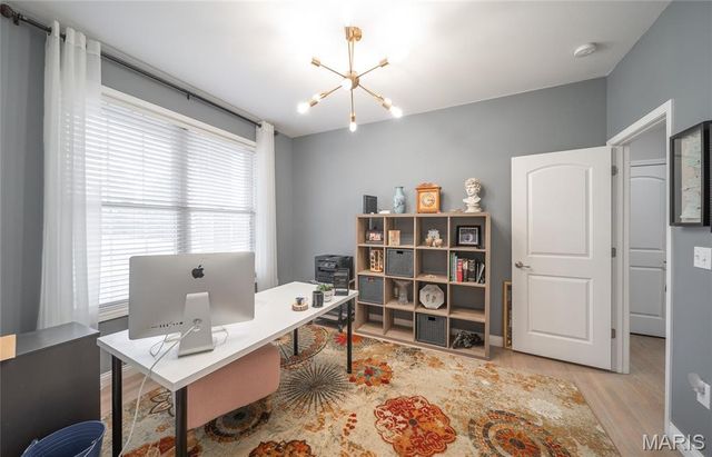 11105 County Road 3030, Rolla, MO 65401