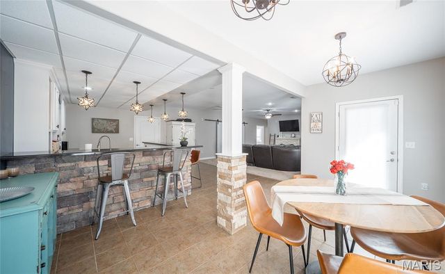 11105 County Road 3030, Rolla, MO 65401