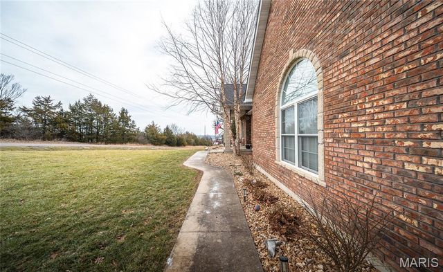 11105 County Road 3030, Rolla, MO 65401