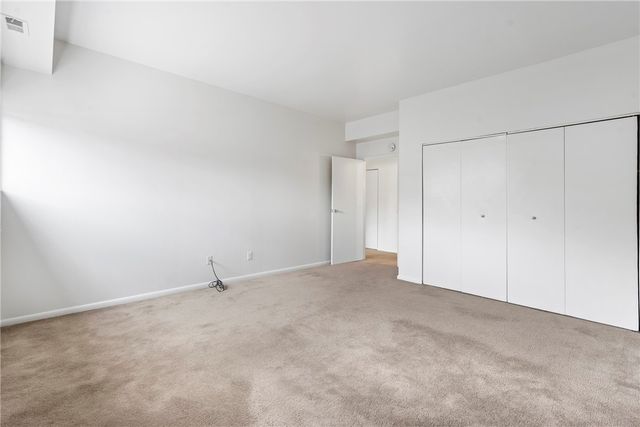 307 S DITHRIDGE 011, Oakland, PA 15213