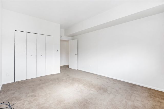 307 S DITHRIDGE 011, Oakland, PA 15213