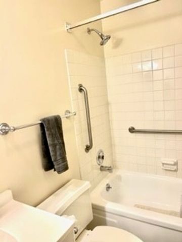 307 S DITHRIDGE 011, Oakland, PA 15213