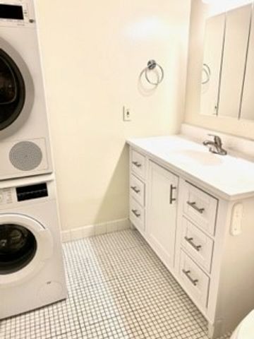 307 S DITHRIDGE 011, Oakland, PA 15213