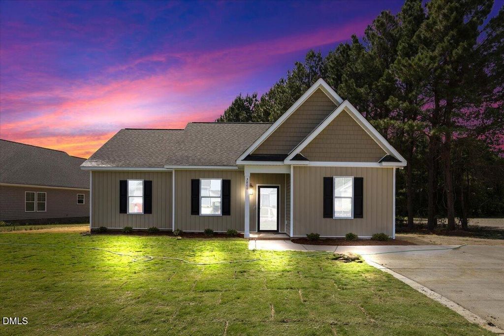 3809 Lightwater Lane, Elm City, NC 27822