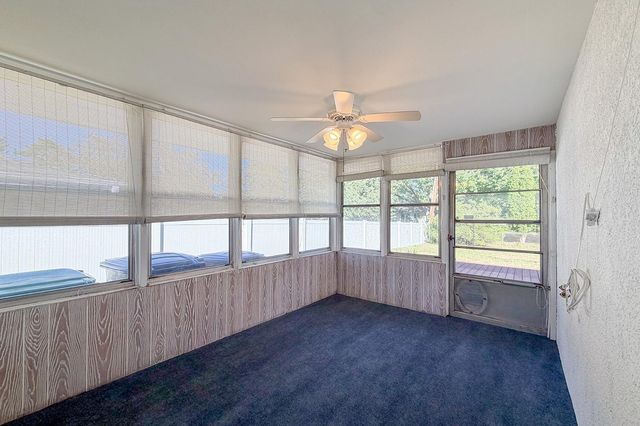 2856 Virginia Avenue, Roseville, MN 55113