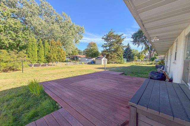 2856 Virginia Avenue, Roseville, MN 55113