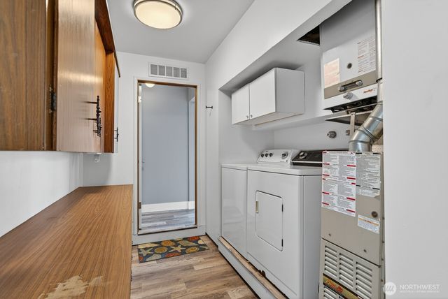 3187 Shoreline Drive, Camano Island, WA 98282