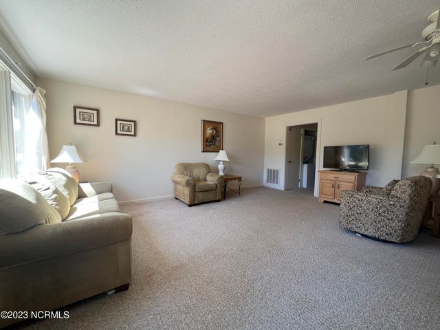 207 Foxkroft Drive, Jackson Springs, NC 27281