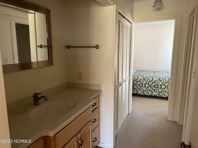 207 Foxkroft Drive, Jackson Springs, NC 27281