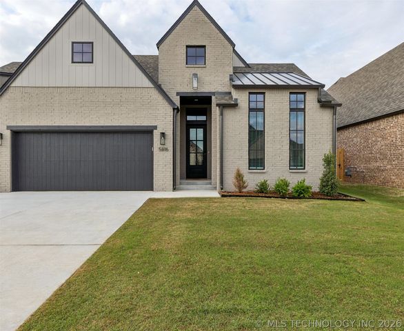 5816 E 127th Street S, Tulsa, OK 74008