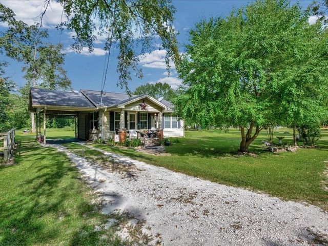 635 Oscar Berry Road, Lufkin, TX 75904