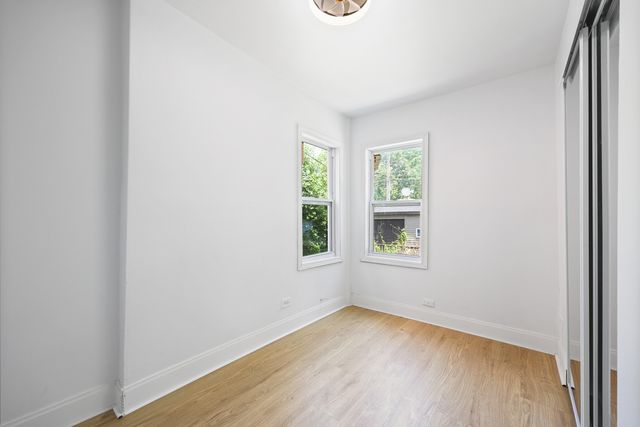 7031 S Damen Avenue, Chicago, IL 60636